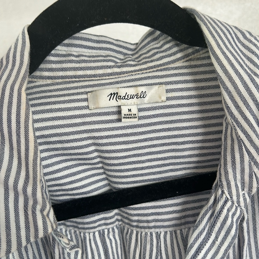 Madewell Button down - Picture 2 of 2
